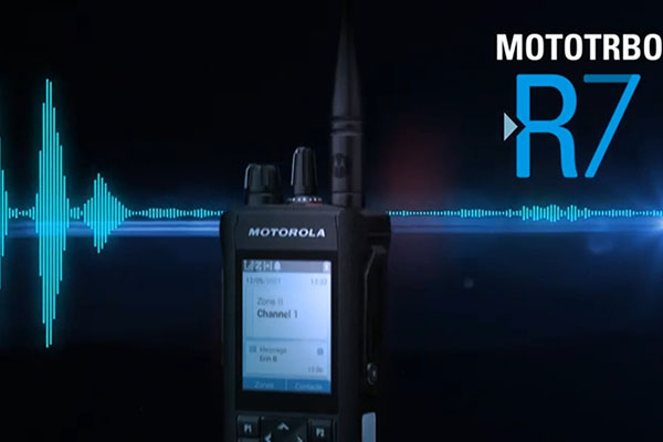 降噪天花板！摩托羅拉R系列 R7數(shù)字對(duì)講機(jī)，關(guān)鍵時(shí)刻使命必達(dá)！